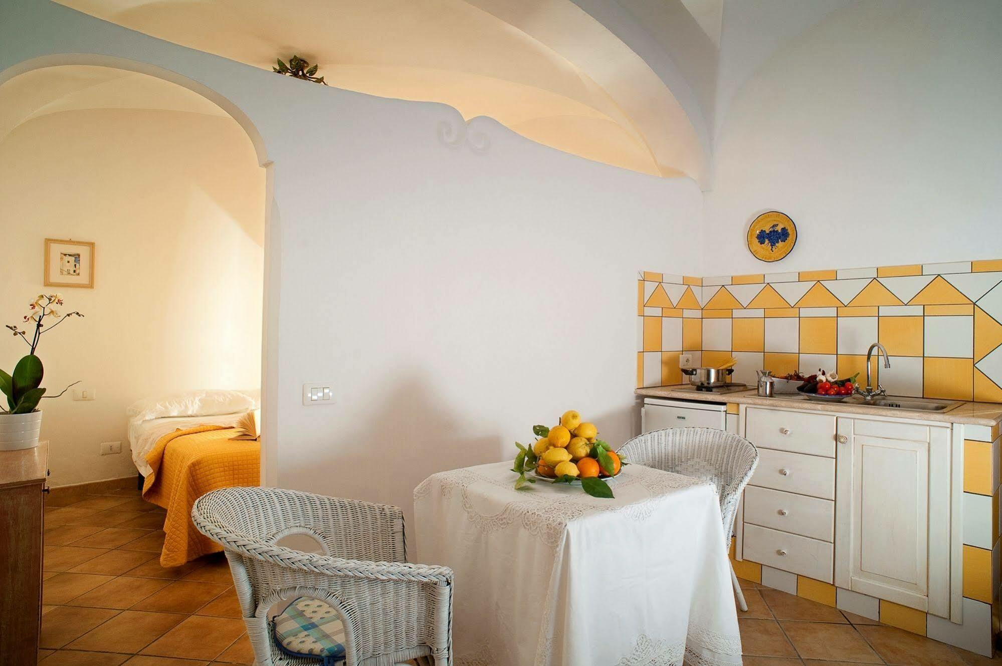 B&B Le Ninfee Di Positano Eksteriør bilde